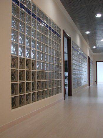 بلوک شیشه ای سفید و رنگی کاوه به مدیریت فرهنگ در تبریز